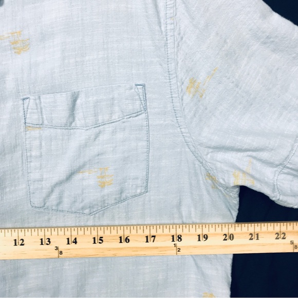 PrAna Men's Shirt "Slim Fit" Medium Blue Button Down Shirt Organic Cotton - Picture 6 of 12